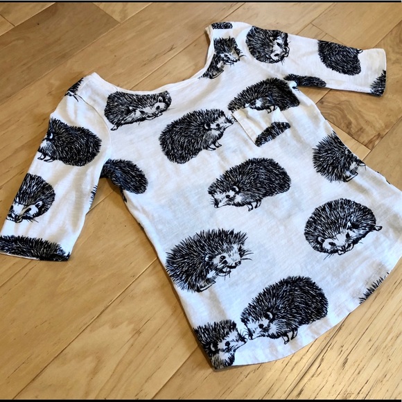 Anthropologie Tops - ☘️ 3 for $25 SALE! ☘️ Anthropologie Hedgehog Top